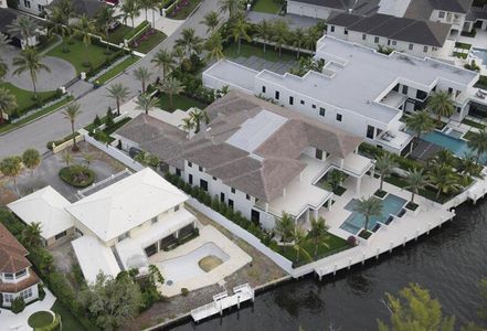 New construction Single-Family house 360 E Alexander Palm Road, Boca Raton, FL 33432 - photo 4 4