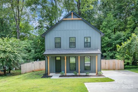 New construction Single-Family house 8632 Idlewild Road, Charlotte, NC 28227 - photo 0 0