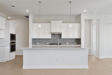 New construction Single-Family house 802 Lannister Street, Mansfield, TX 76063 Regal Series - Victoria- photo