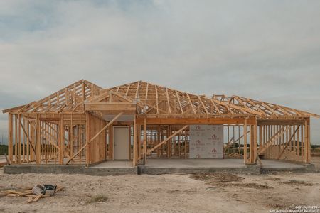 New construction Single-Family house 9310 Storm Falls, San Antonio, TX 78002 Esparanza- photo 7 7