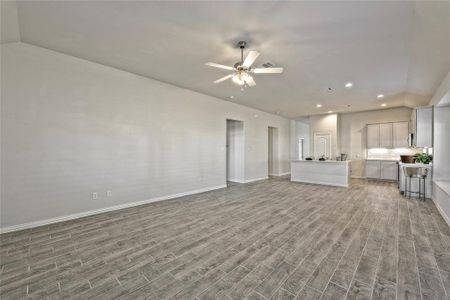 New construction Single-Family house 11126 Youngquist Drive, Mont Belvieu, TX 77535 The Epsom- photo 6 6