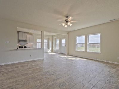 New construction Single-Family house 101 Bayou Bend Boulevard, Angleton, TX 77515 - photo 18