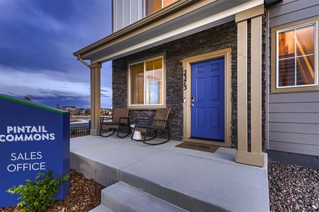 New construction Single-Family house 2373 Harlequin Place, Johnstown, CO 80534 - photo 7 7
