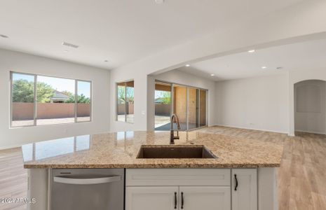 New construction Single-Family house 6363 W Muirfield Way, Florence, AZ 85132 Pursuit- photo 8 8