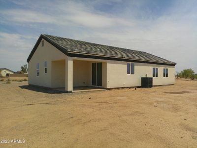 New construction Single-Family house 8245 W Pica Drive, Arizona City, AZ 85123 - photo 4