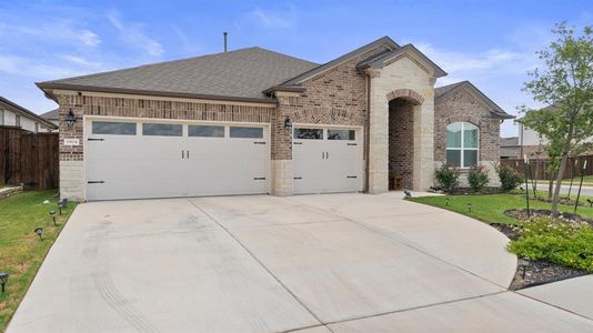 New construction Single-Family house 1904 Jay Bird Ln, Leander, TX 78641 - photo 2 2