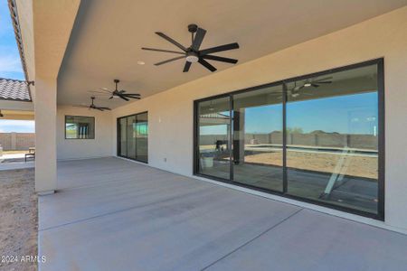 New construction Single-Family house 3462 W Silverdale Road, San Tan Valley, AZ 85144 - photo 43 43