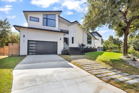 New construction Single-Family house 903 Bluebonnet Ln, Austin, TX 78704 - photo 0