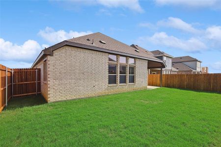 New construction Single-Family house 5049 Hitching Post Drive, Fort Worth, TX 76036 Premier Series - Juniper- photo 28 28