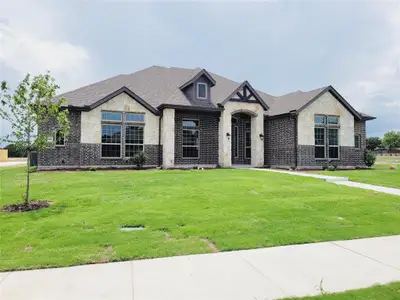 New construction Single-Family house 1908 Comanche Drive, DeSoto, TX 75115 - photo 0