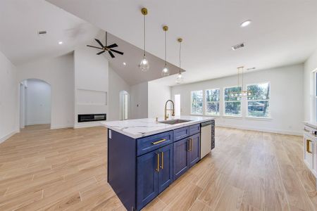 Cook with ease and style using the sleek, modern appliances in this kitchen. Whether you’re baking, sautéing, or brewing your morning coffee, everything is at your fingertips. This is more than just a kitchen; it’s a hub of creativity and connection, where every meal is an opportunity to gather and enjoy.