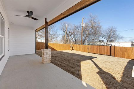New construction Single-Family house 725 Exeter Street, Fort Worth, TX 76104 - photo 26 26