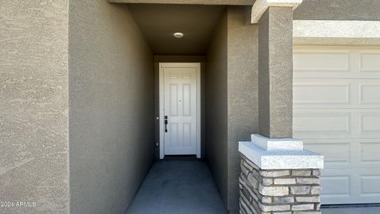 New construction Single-Family house 3403 E Valleyhigh Trail, San Tan Valley, AZ 85143 Larkspur Homeplan- photo 3 3