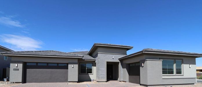 New construction Single-Family house 10006 S 37Th Avenue, Laveen, AZ 85339 Pinnacle Plan 6531- photo 0 0