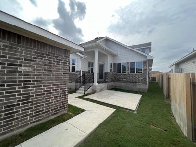 New construction Single-Family house 205 James Caird Dr, Kyle, TX 78640 - photo 5 5