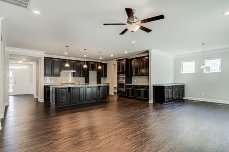 New construction Single-Family house 150 Green Haven Boulevard, Youngsville, NC 27596 - photo 13 13