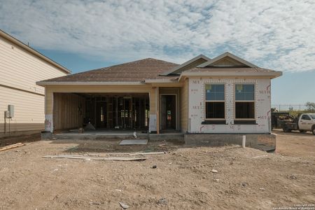 New construction Single-Family house 15435 Jake Crossing, San Antonio, TX 78245 Eastland- photo 6 6