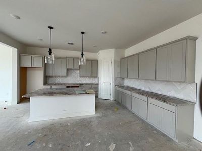 New construction Single-Family house 2828 Stone Branch Dr, Leander, TX 78641 Manor Series - Raleigh- photo 5 5