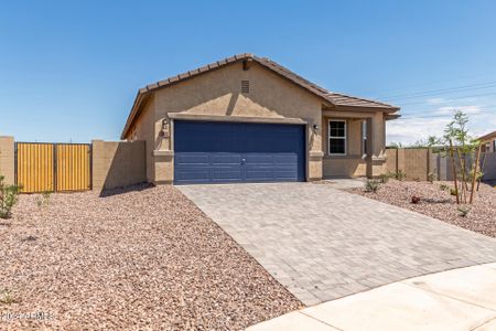 New construction Single-Family house 2822 N Trailridge Lane, Casa Grande, AZ 85122 - photo 7 7