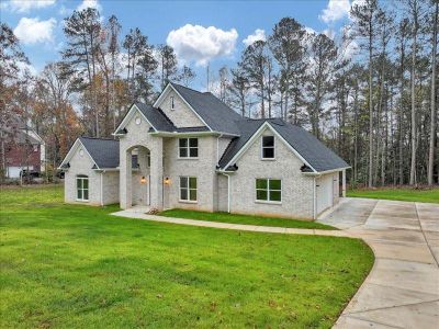 New construction Single-Family house 8258 Greenview Drive, Jonesboro, GA 30236 - photo 3 3