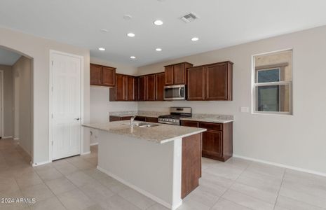 New construction Single-Family house 21338 N 270Th Avenue, Buckeye, AZ 85396 Traverse- photo 3 3