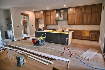 New construction Single-Family house 9310 Olathe Street, Houston, TX 77055 - photo 8 8