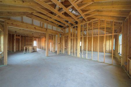 New construction Single-Family house 323 Bennett Street, Angleton, TX 77515 - photo 18 18