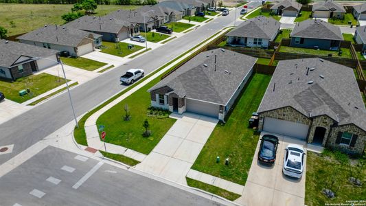 New construction Single-Family house 140 Fire Oak, San Marcos, TX 78666 - photo 27 27