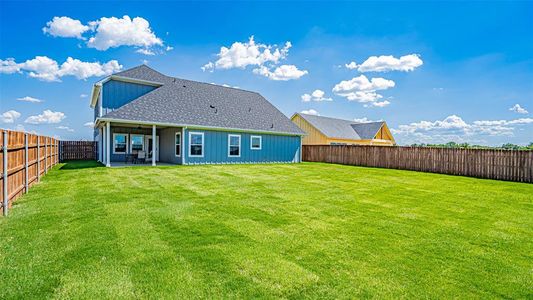 New construction Single-Family house 1508 Great Bend Drive, Granbury, TX 76049 - photo 30 30