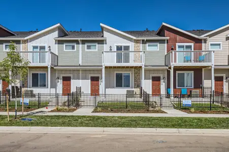 New construction Townhouse house 2832 South Flat Circle, Longmont, CO 80501 Ridgeline- photo 0