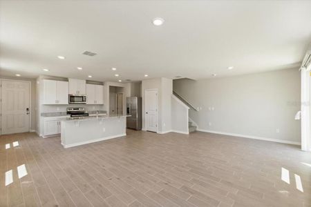 New construction Townhouse house 32468 Limitless Place, Wesley Chapel, FL 33545 Windsor- photo 6 6