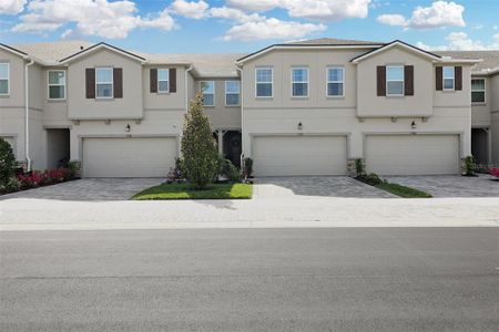 New construction Townhouse house 19392 Great Intention Way, Lutz, FL 33558 - photo 0 0