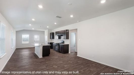 New construction Single-Family house 115 Grey Woodpecker, San Antonio, TX 78253 - photo 3 3