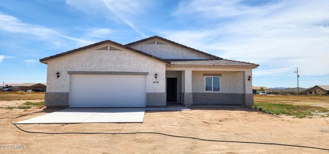 New construction Single-Family house 20419 W Mountain Sage Drive, Buckeye, AZ 85326 - photo 3 3