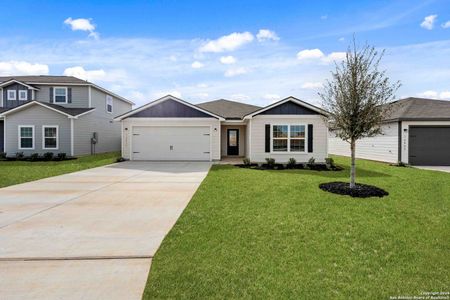 New construction Single-Family house 16013 Stratford Cove, Lytle, TX 78052 - photo 0
