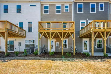 New construction Multi-Family house 818 Parc Townes Drive, Wendell, NC 27591 Linville- photo 76 76