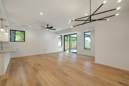 New construction Condo/Apt house 1203 Justin Ln, Unit A, Austin, TX 78757 - photo 3 3