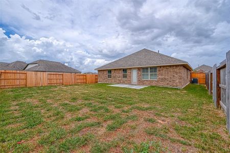 New construction Single-Family house 13205 Lago Acero Lane, Texas City, TX 77568 1635-3- photo 14 14