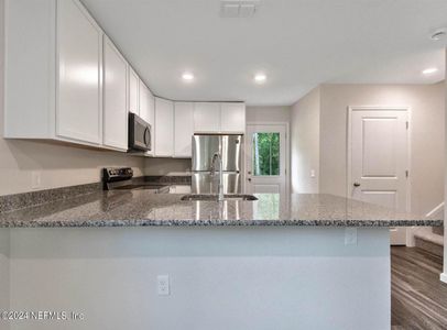 New construction Single-Family house 475 S Woodlawn Street, Saint Augustine, FL 32084 - photo 9 9