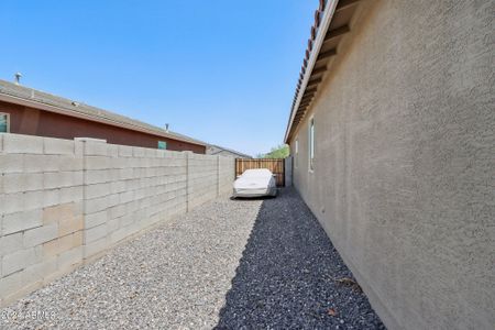 New construction Single-Family house 4539 E Gallop Trail, San Tan Valley, AZ 85140 - photo 40 40