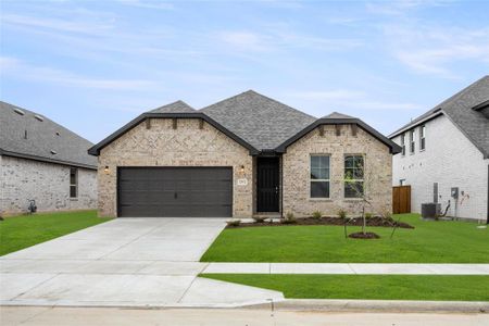 New construction Single-Family house 2312 Bellatrix Drive, Fort Worth, TX 76052 Basswood II T- photo 0