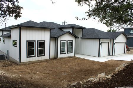 New construction Single-Family house 279 Lorne Rd, Canyon Lake, TX 78133 - photo 1 1