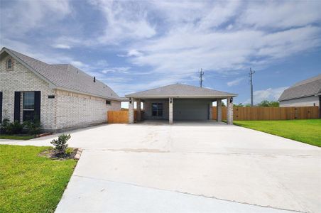 New construction Single-Family house 3402 Ballena Way, League City, TX 77539 - photo 4 4