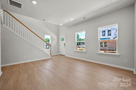 New construction Townhouse house 703 Carr Place, Davidson, NC 28036 Vail II- photo 5 5
