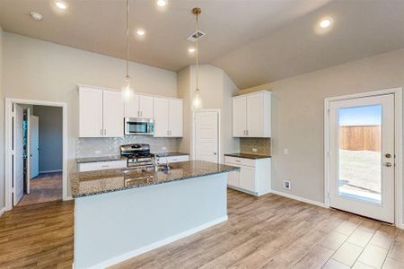 New construction Single-Family house 514 Calremont Drive, Justin, TX 76247 Columbus - 40' Smart Series- photo 18 18