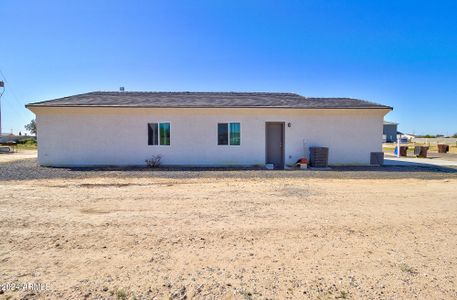 New construction Single-Family house 3725 N Bandelier Drive, Eloy, AZ 85131 - photo 16 16