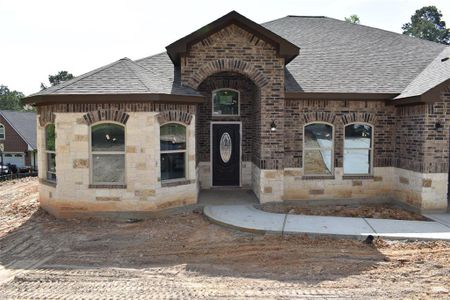 New construction Single-Family house 1875 Green Briar Drive, Huntsville, TX 77340 - photo 1 1