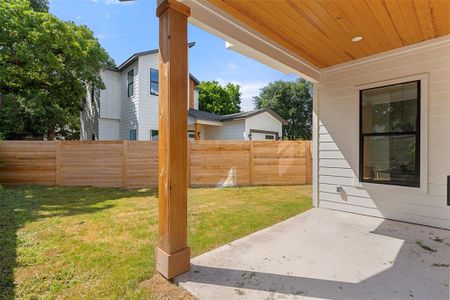 New construction Condo/Apt house 702 Valdez St, Unit A, Austin, TX 78741 - photo 29 29