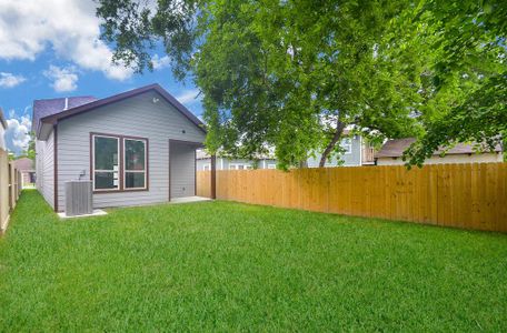 New construction Single-Family house 8702 Lanewood Drive, Houston, TX 77016 - photo 44 44