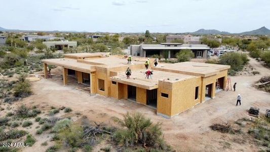 New construction Single-Family house 33201 N 81St Street, Scottsdale, AZ 85266 - photo 9 9
